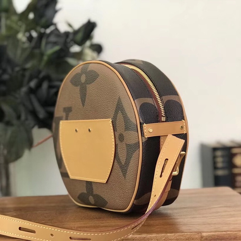 M44604 BOITE CHAPEAU SOUPLE, Louis Vuitton LV
