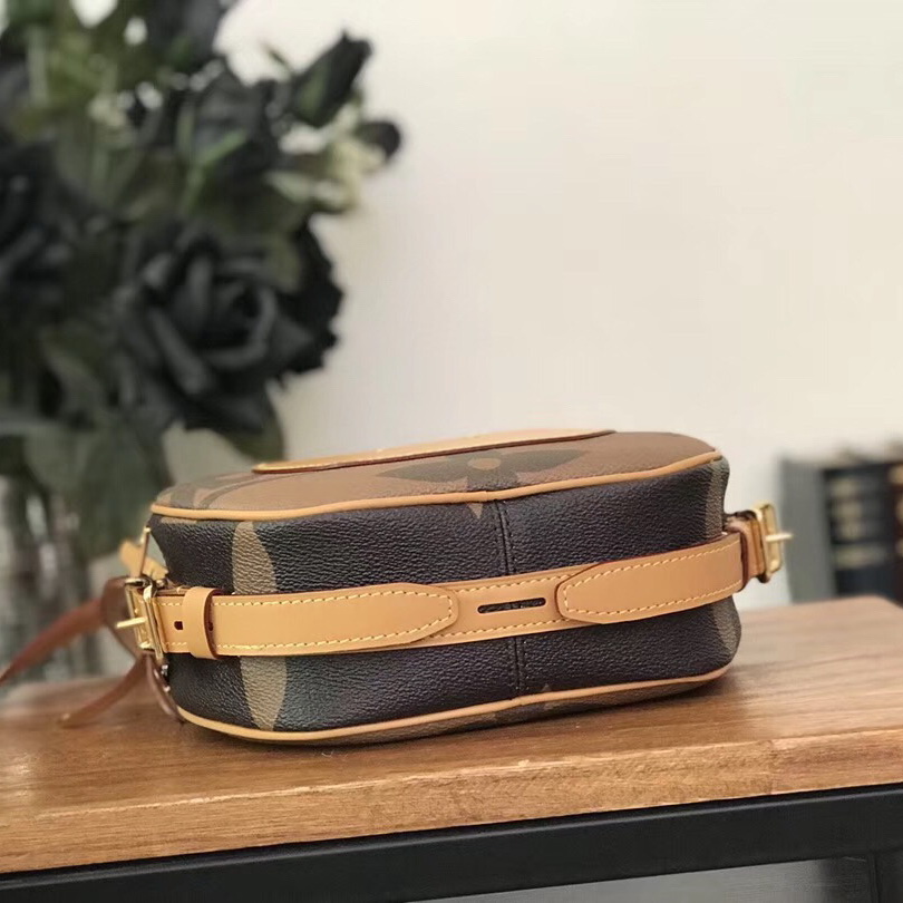 M44604 BOITE CHAPEAU SOUPLE, Louis Vuitton LV