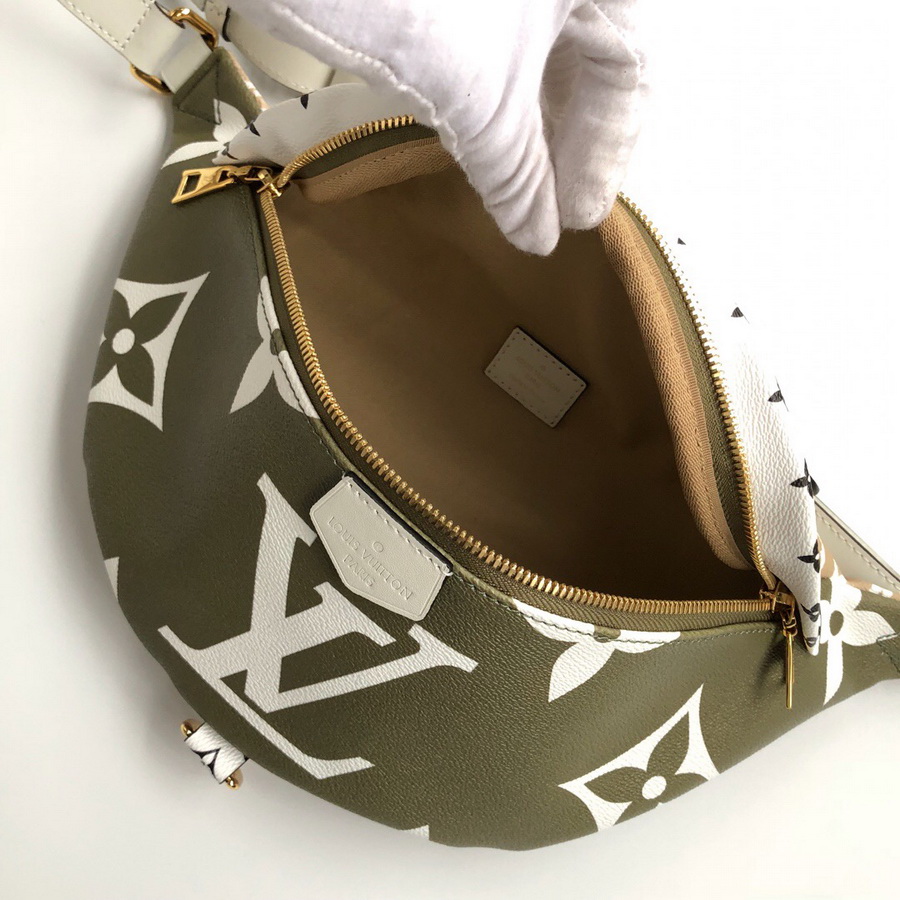 M44611 BUMBAG, Louis Vuitton LV