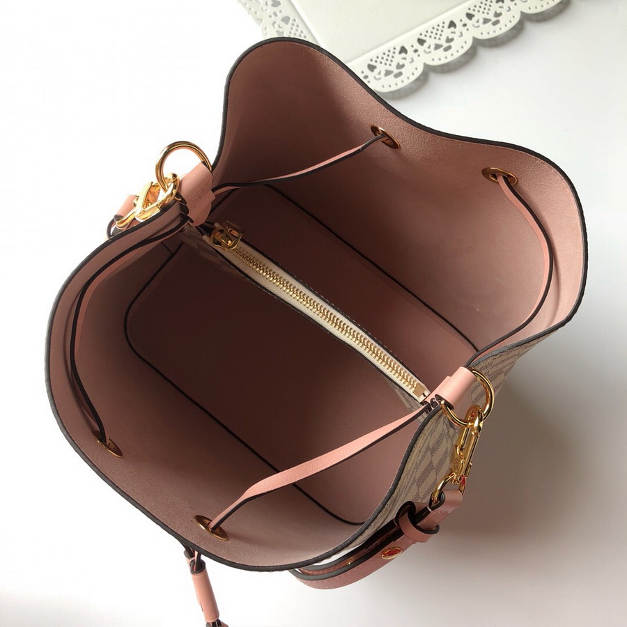 N40152 NÉONOÉ, Louis Vuitton LV