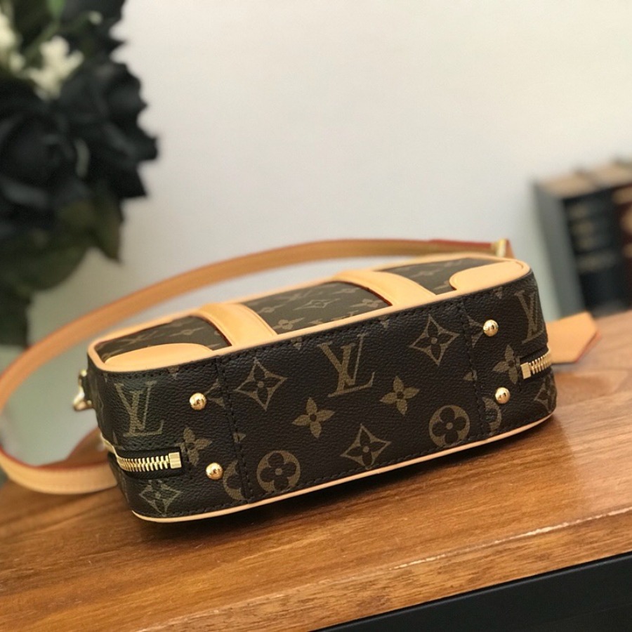 M44582 LUGGAGE, Louis Vuitton LV