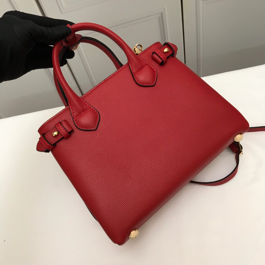 Burberry, 40237001, The Small Banner in Leather and House Check