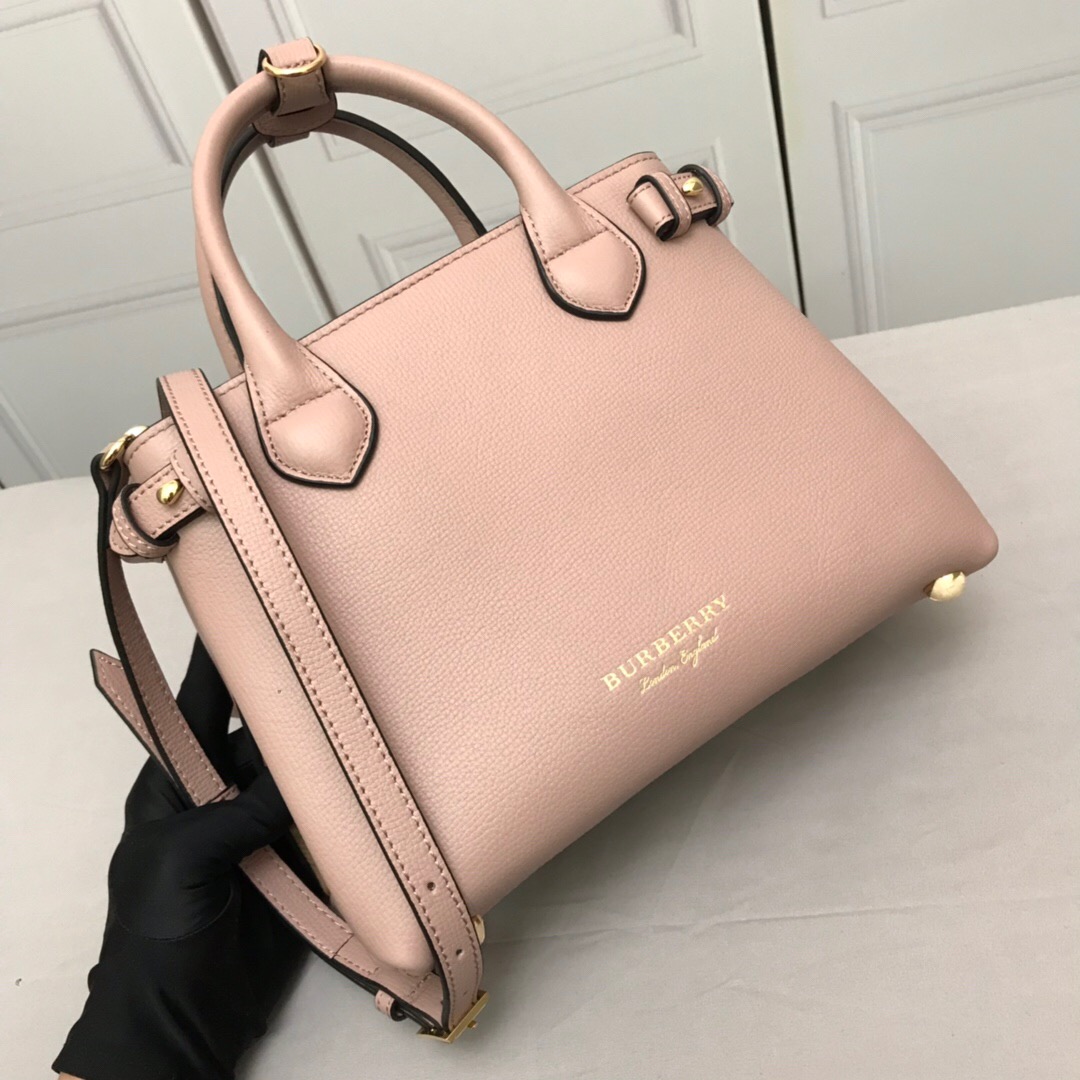 Burberry, 40237001, The Small Banner in Leather and House Check