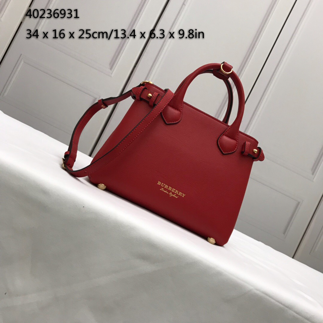 Burberry, 40236931, The Medium Banner in Leather and House Check