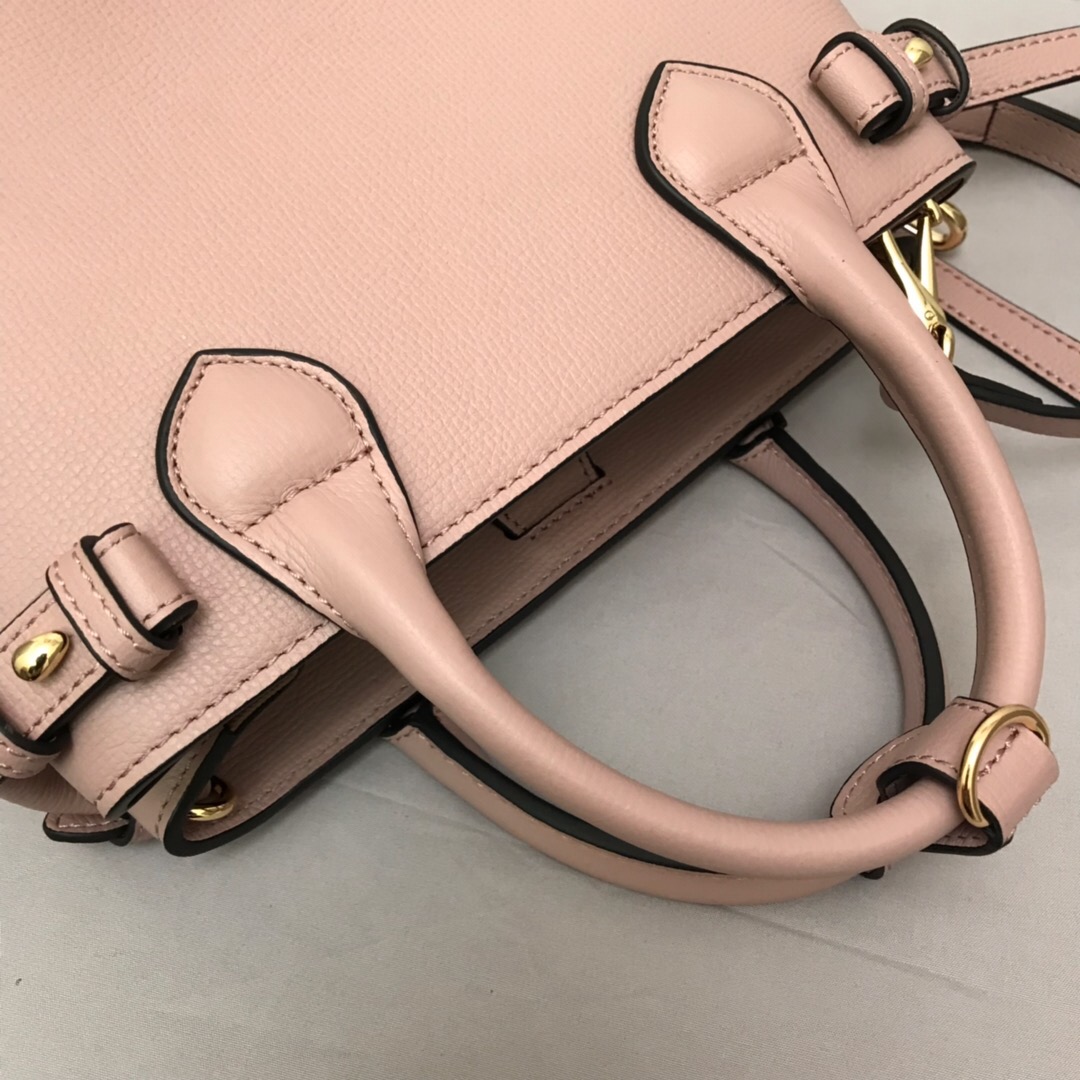 Burberry, 40236931, The Medium Banner in Leather and House Check