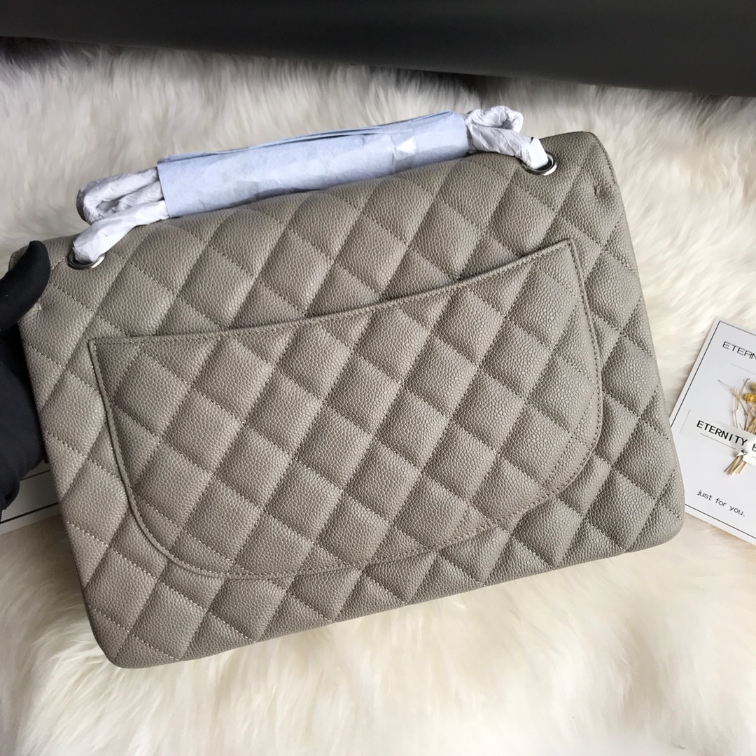 A58601 maxi classic handbag, CHANEL Grained Calfskin 33cm / 12.9in