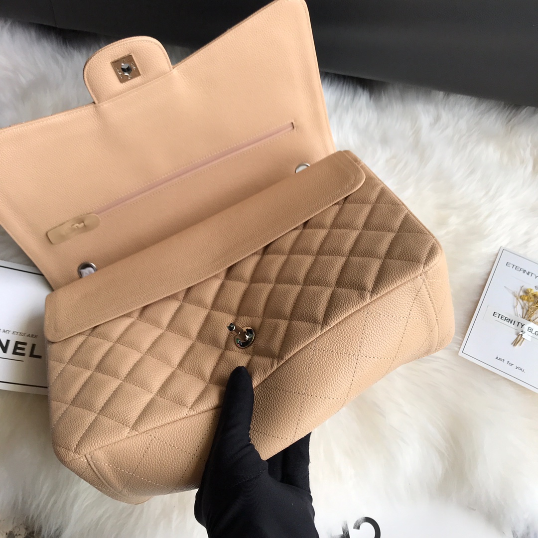 A58601 maxi classic handbag, CHANEL Grained Calfskin 33cm / 12.9in