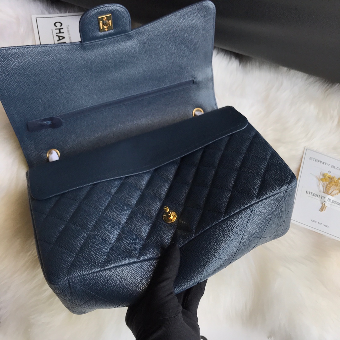 A58601 maxi classic handbag, CHANEL Grained Calfskin 33cm / 12.9in