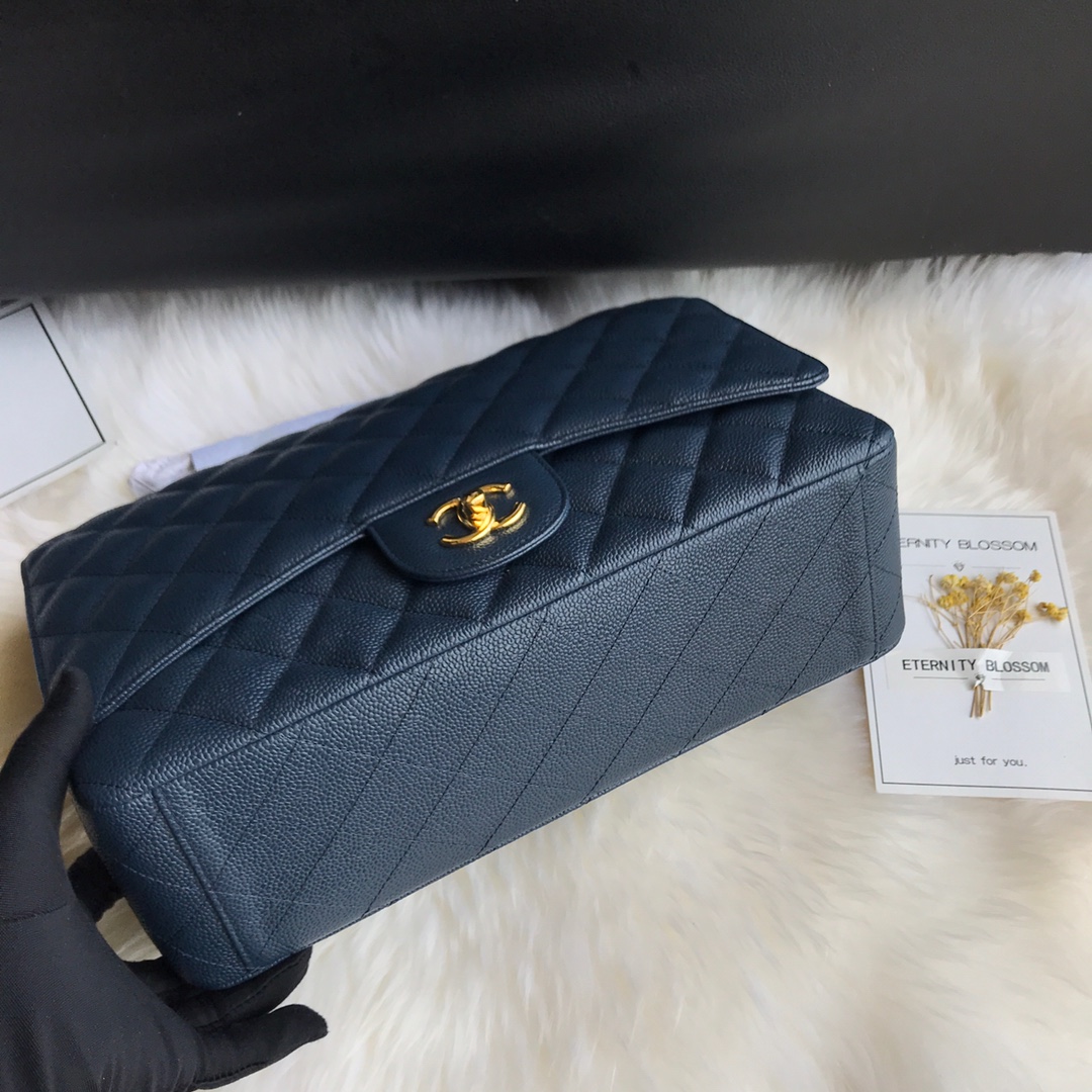 A58601 maxi classic handbag, CHANEL Grained Calfskin 33cm / 12.9in