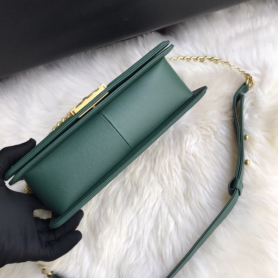  A67086, BOY CHANEL Handbag, Calfskin / CAVIAR