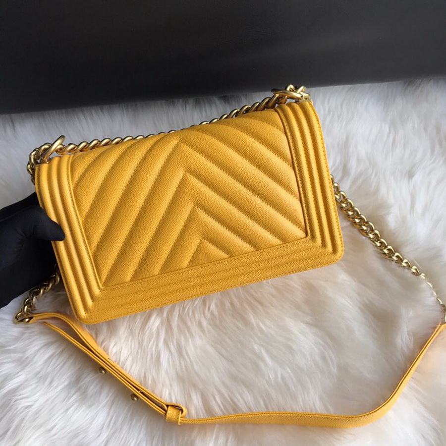  A67086, BOY CHANEL Handbag, Calfskin / CAVIAR