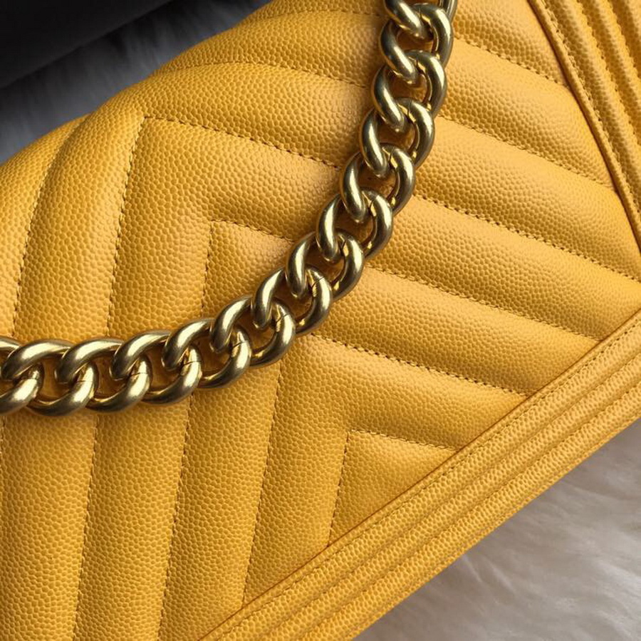  A67086, BOY CHANEL Handbag, Calfskin / CAVIAR