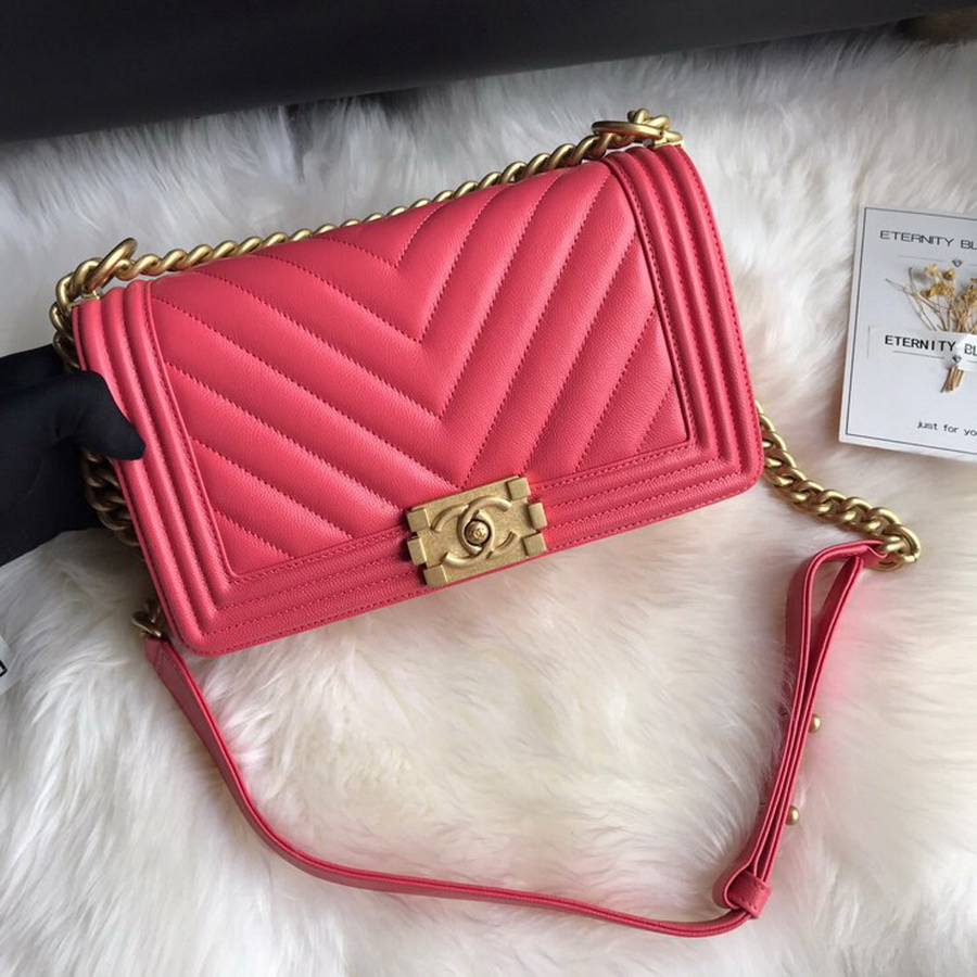  A67086, BOY CHANEL Handbag, Calfskin / CAVIAR