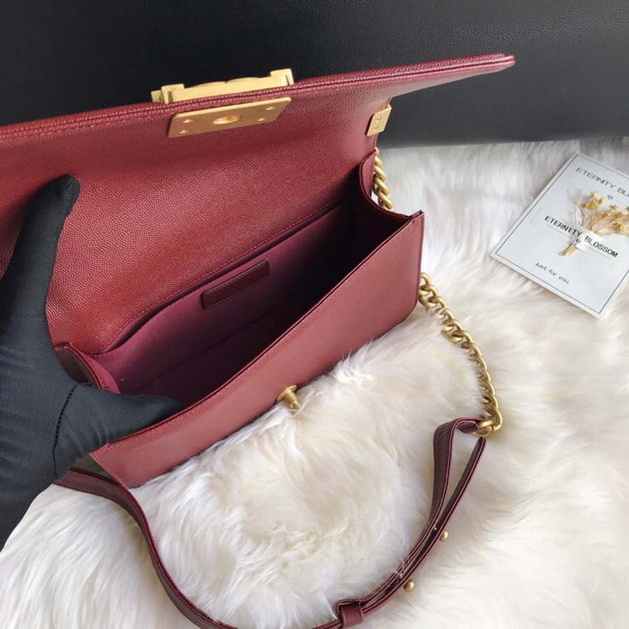 A67086, BOY CHANEL Handbag, Calfskin / CAVIAR