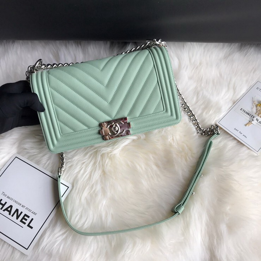  A67086, BOY CHANEL Handbag, Calfskin / CAVIAR