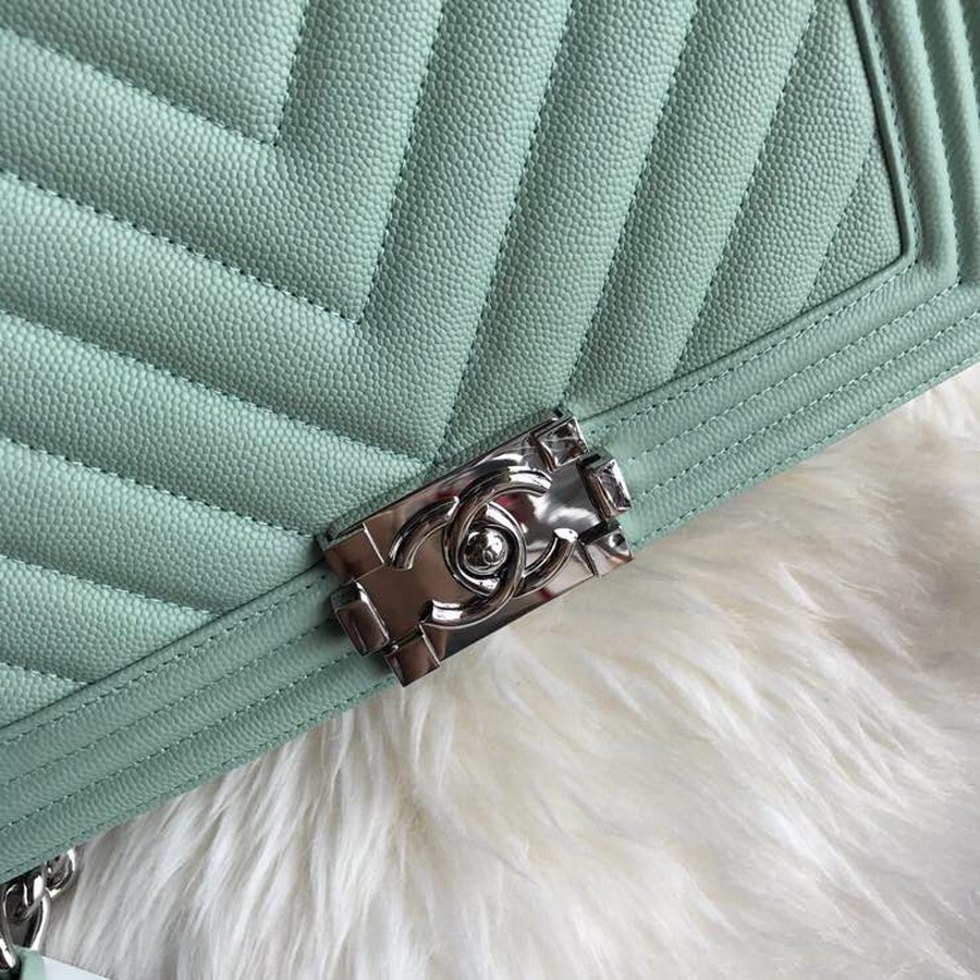  A67086, BOY CHANEL Handbag, Calfskin / CAVIAR