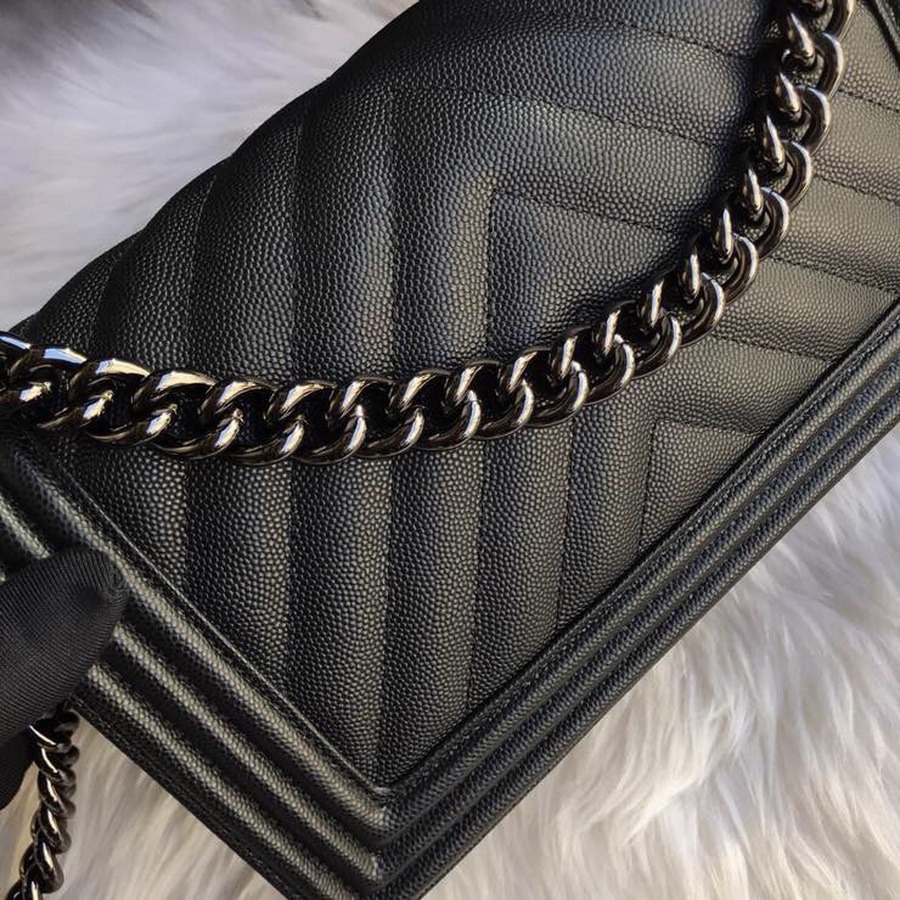  A67086, BOY CHANEL Handbag, Calfskin / CAVIAR
