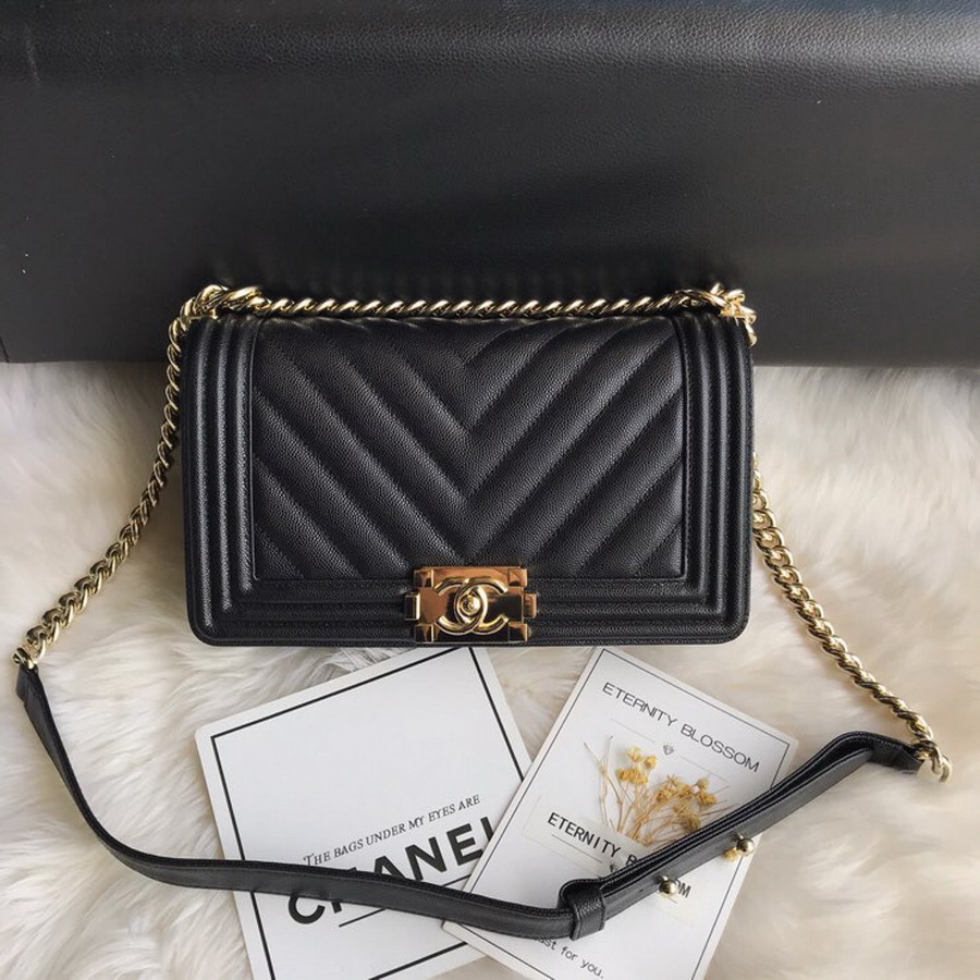  A67086, BOY CHANEL Handbag, Calfskin / CAVIAR