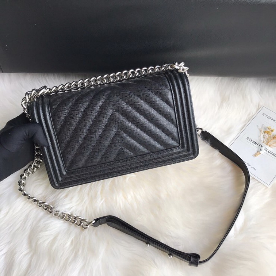  A67086, BOY CHANEL Handbag, Calfskin / CAVIAR