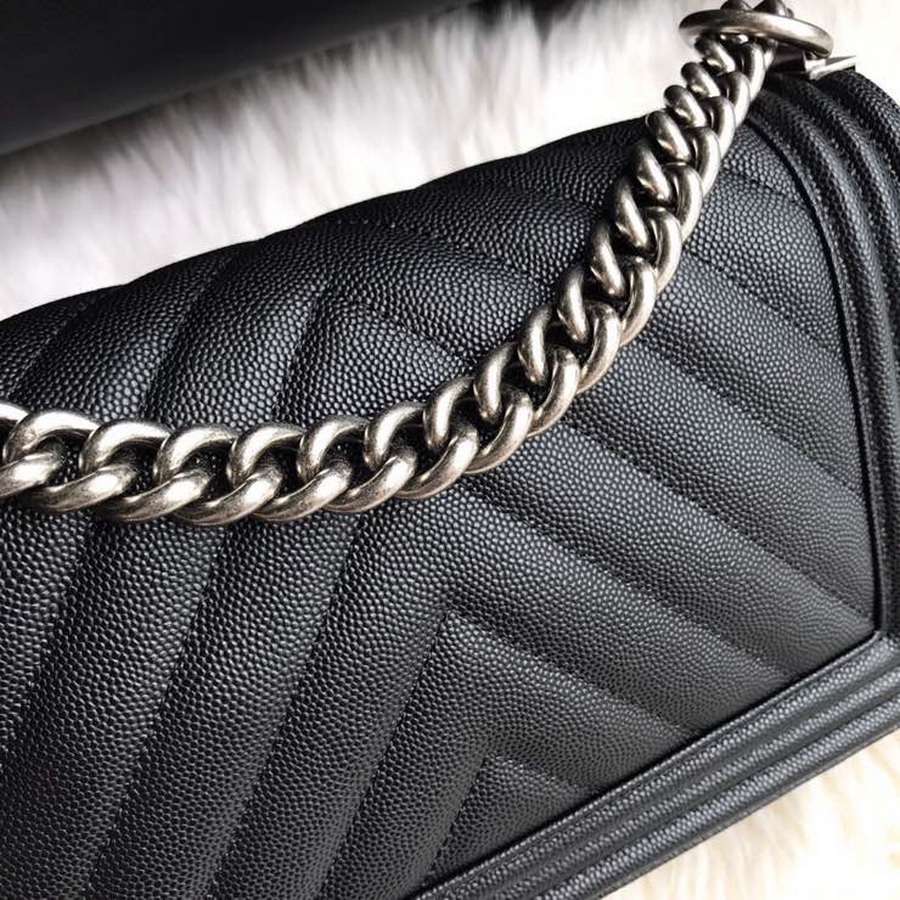  A67086, BOY CHANEL Handbag, Calfskin / CAVIAR