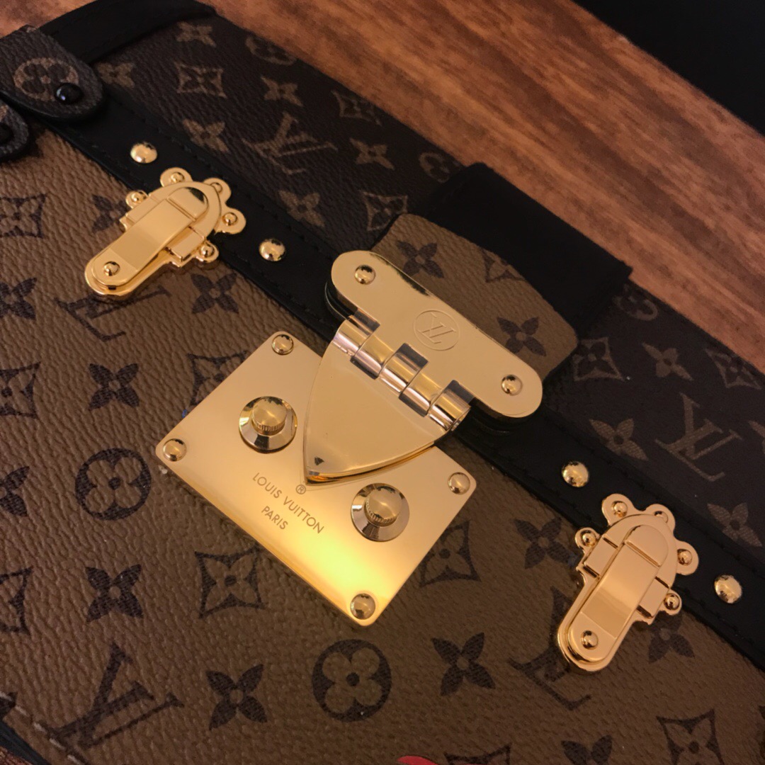 M43596, TRUNK CLUTCH,  Louis Vuitton LV Handbags, Damier Ebene Canvas