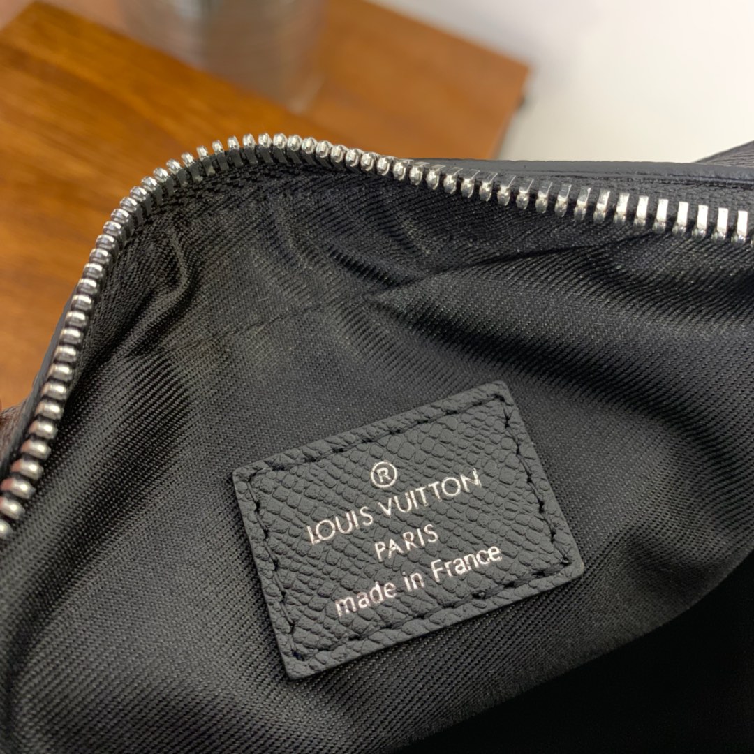 M30245 OUTDOOR BUMBAG, LOUIS VUITTON LV MEN'S BAG