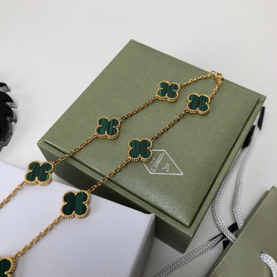 VanCleef&Arpels Necklaces