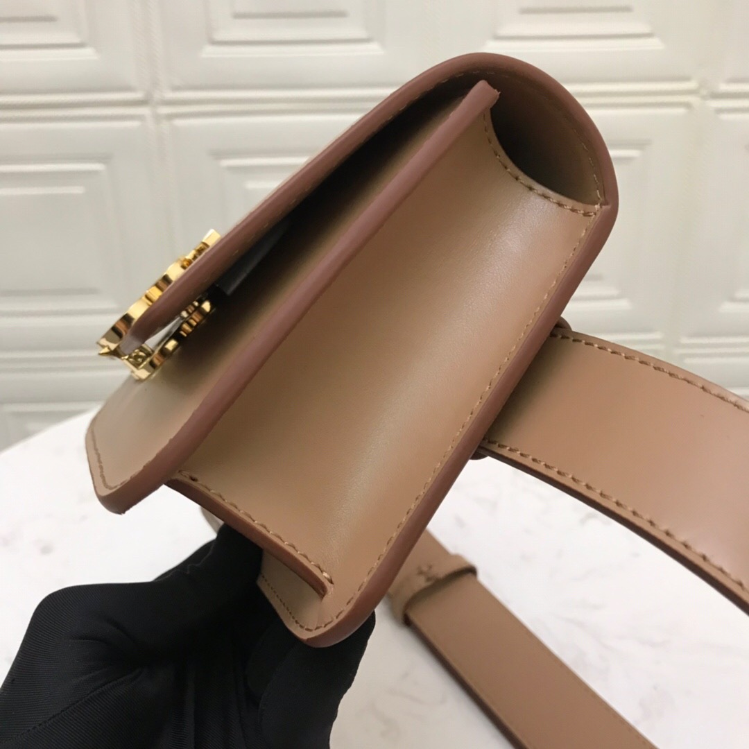 80122051 Belted Leather TB Bag, BURBERRY BAGS
