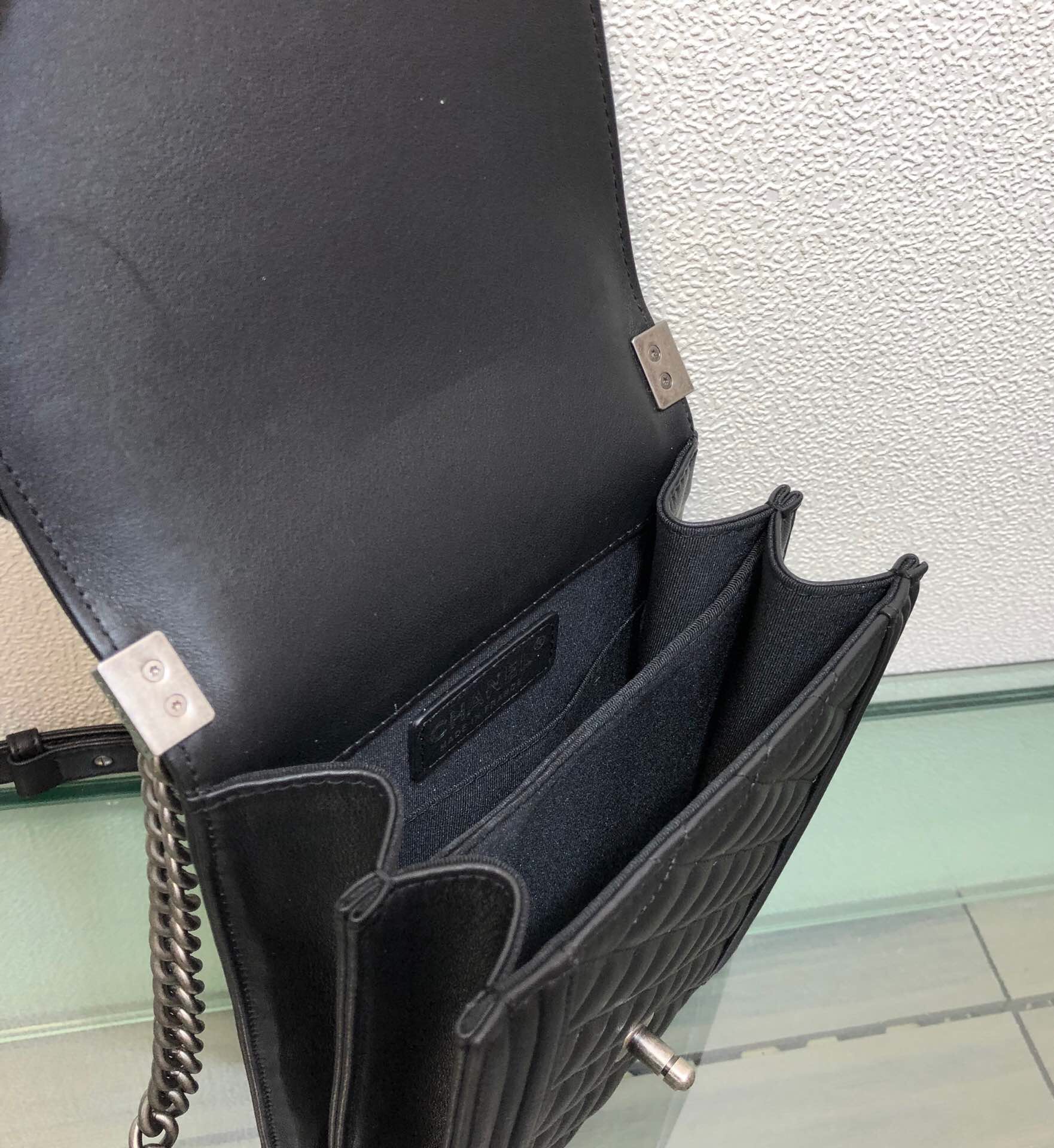  AS0130, BOY CHANEL Handbag