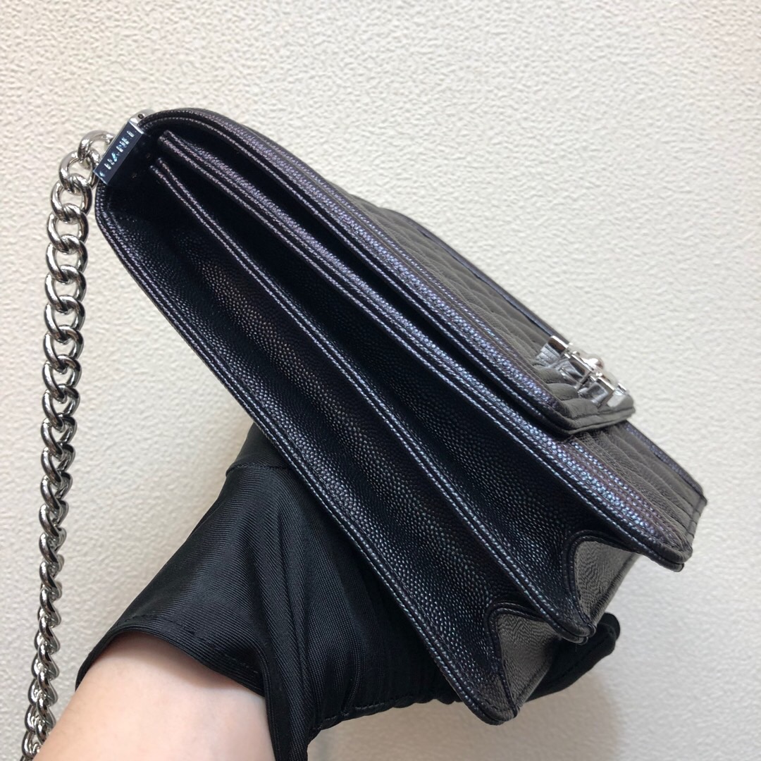  AS0130, BOY CHANEL Handbag, CALFSKIN / CAVIAR