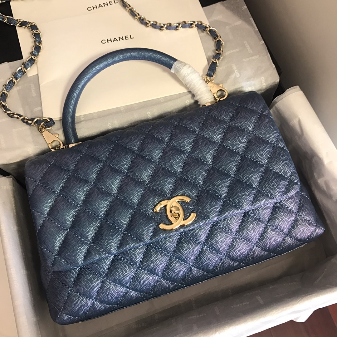 A92991, Flap Bag with Top Handle, CHANEL Handbags, Caviar, Grained Calfskin, Gold-Tone Metal