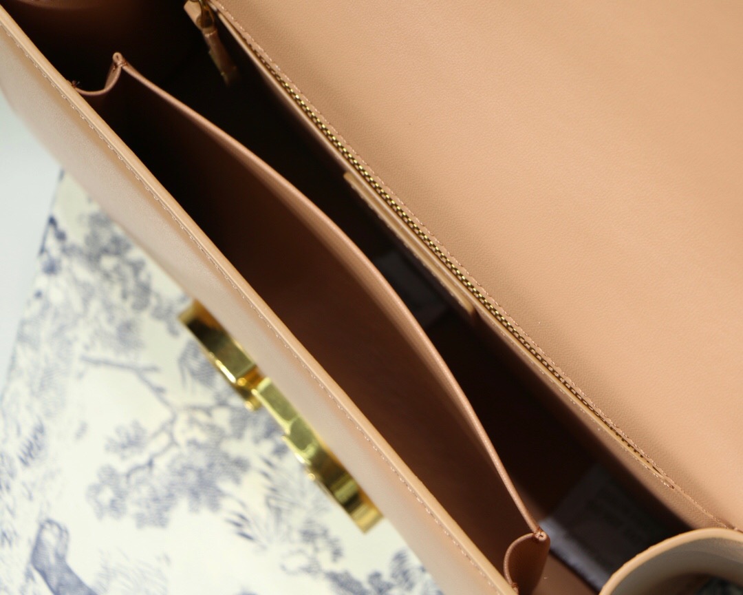  M9203, 30 MONTAIGNE CALFSKIN BAG, DIOR HANDBAG