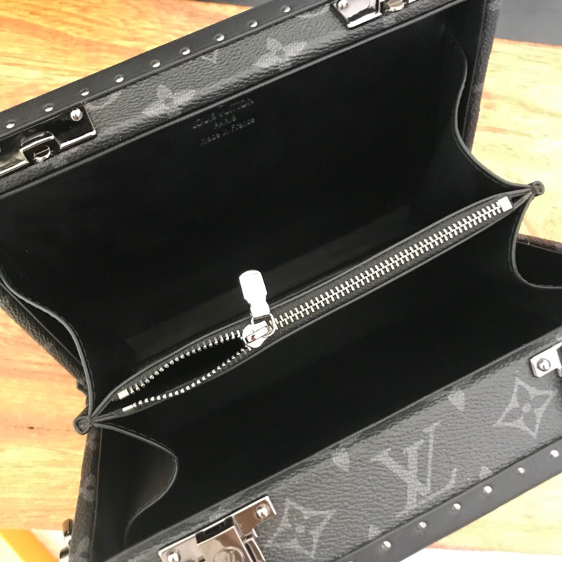 M20101KH, SOFT TRUNK, Louis Vuitton LV