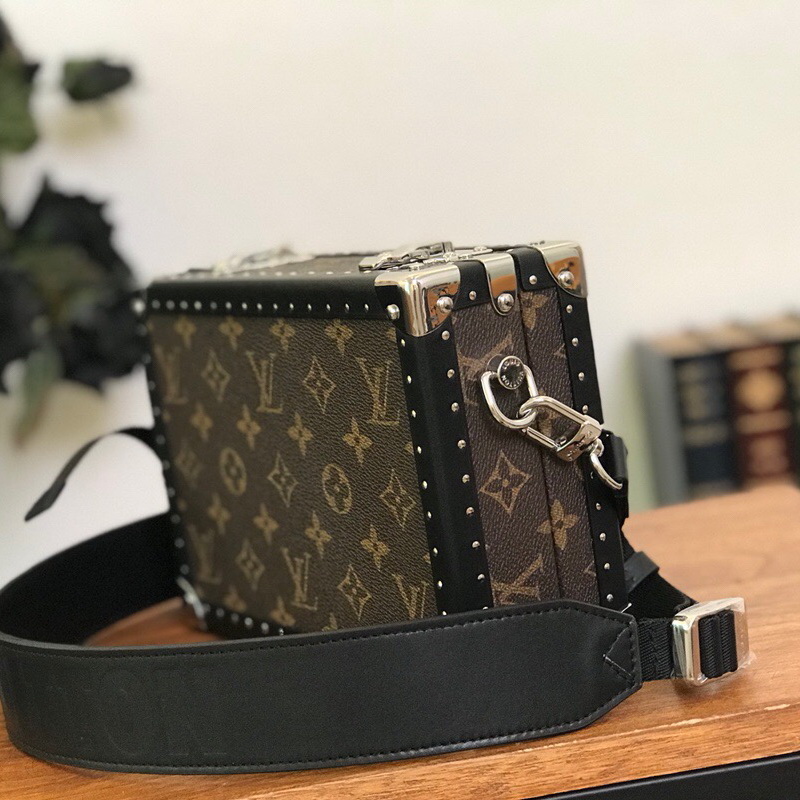 M20101LH, SOFT TRUNK, Louis Vuitton LV