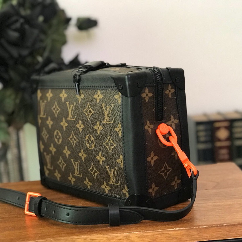 M44427, SOFT TRUNK, Louis Vuitton LV