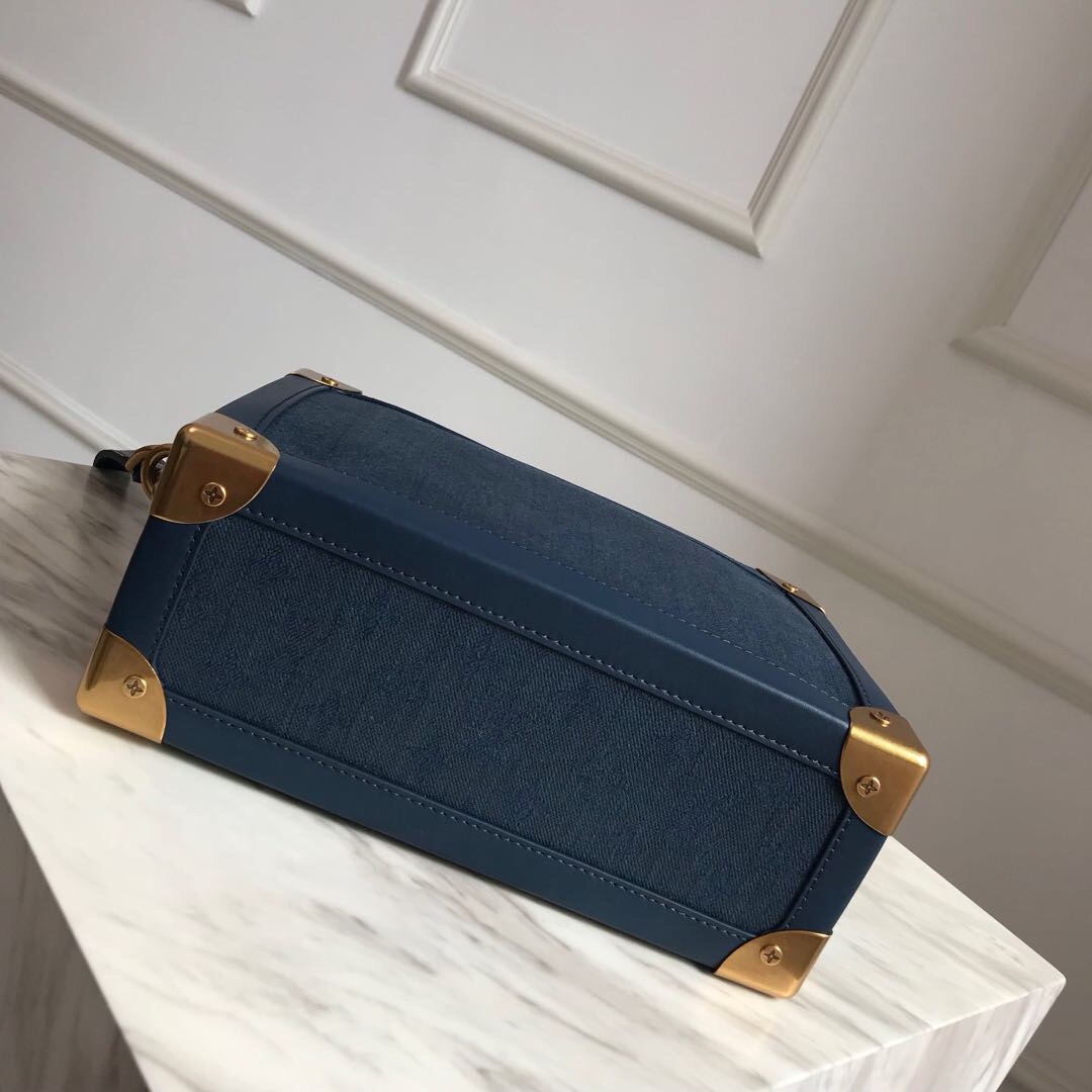 M44723 SOFT TRUNK, Louis Vuitton LV