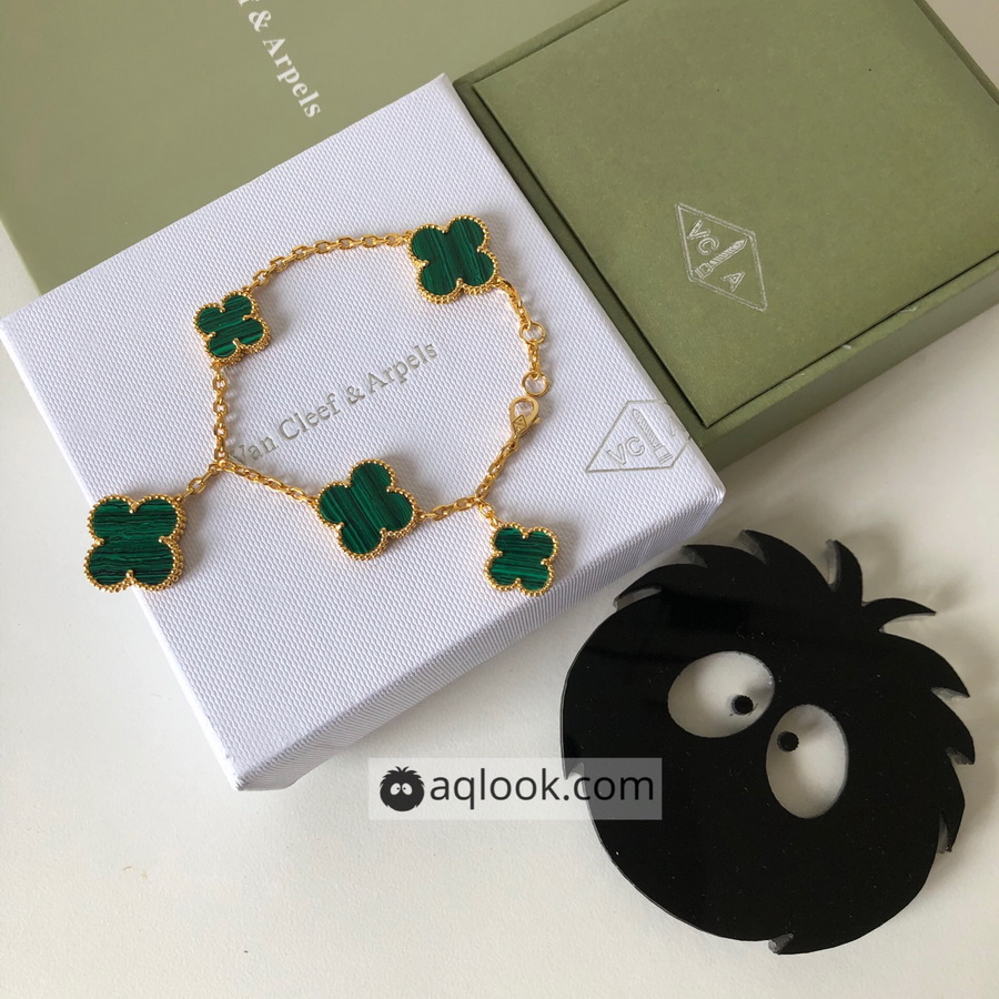 VanCleef&Arpels Bracelets