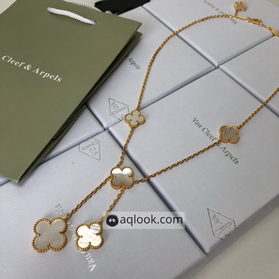 VanCleef&Arpels Necklaces
