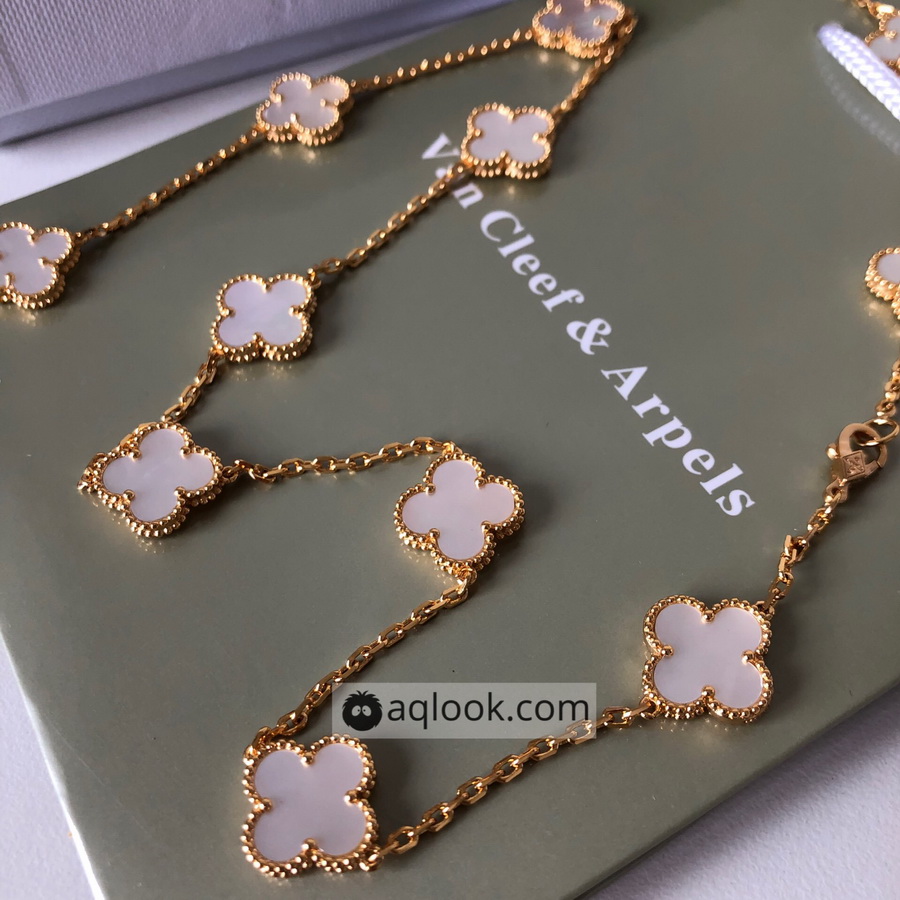 VanCleef&Arpels Necklaces