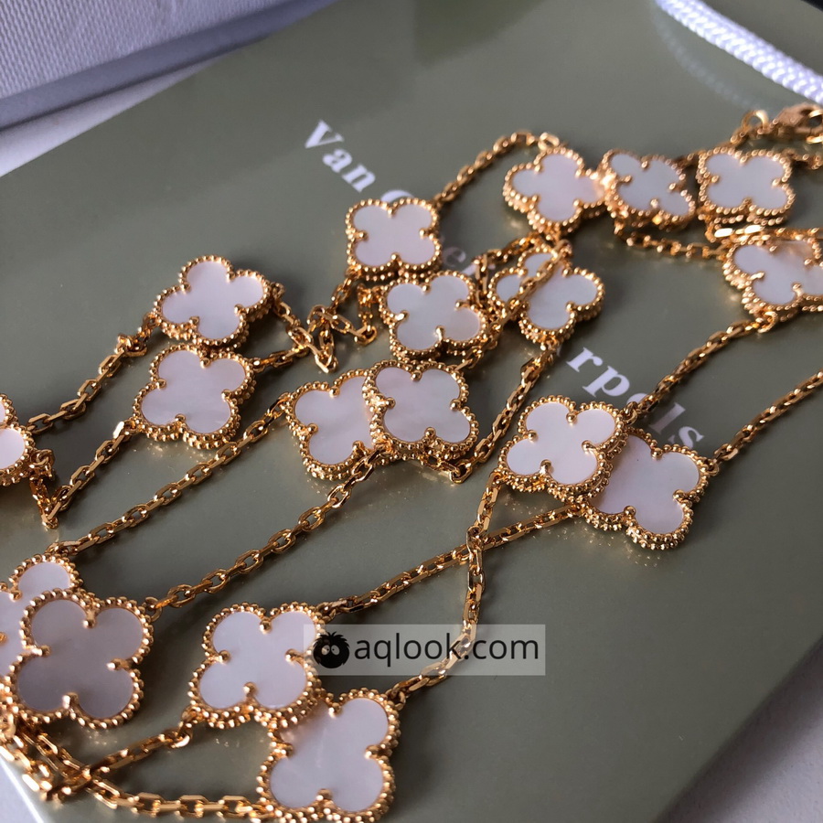 VanCleef&Arpels Necklaces