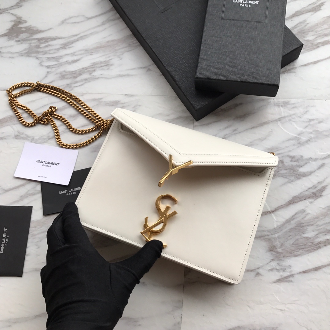 532750, CASSANDRA MONOGRAM CLASP BAG IN SMOOTH LEATHER, YSL Saint Laurent