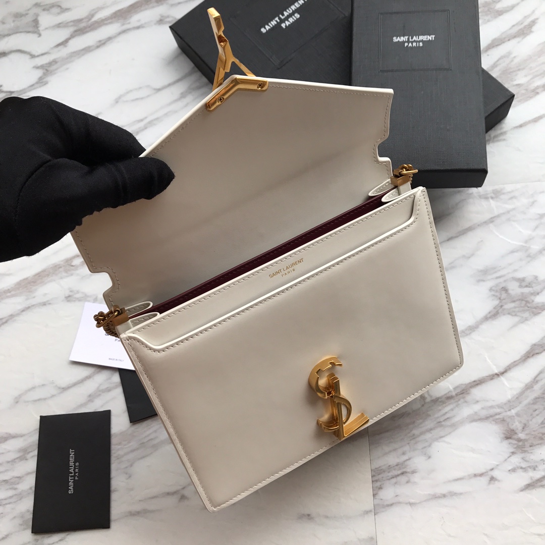 532750, CASSANDRA MONOGRAM CLASP BAG IN SMOOTH LEATHER, YSL Saint Laurent