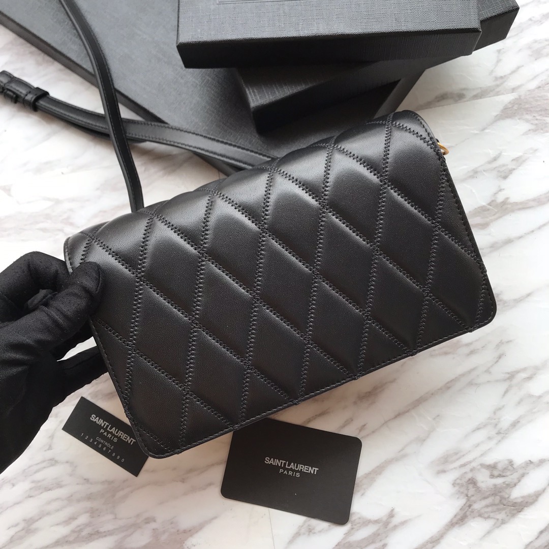 568906, ANGIE CHAIN BAG IN DIAMOND-QUILTED LAMBSKIN, YSL Saint Laurent