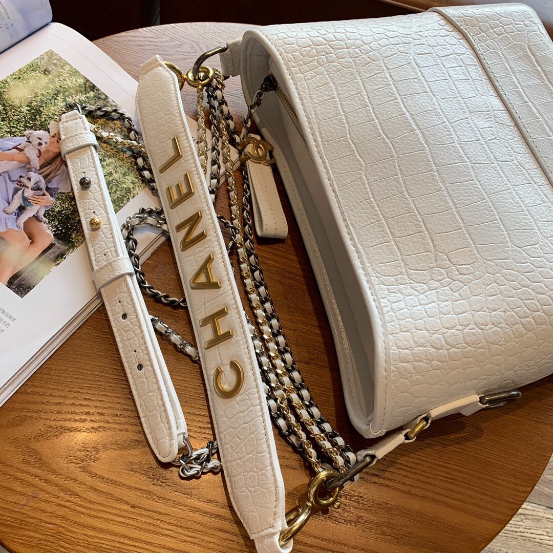 AS0866, chanel's gabrielle hobo bag