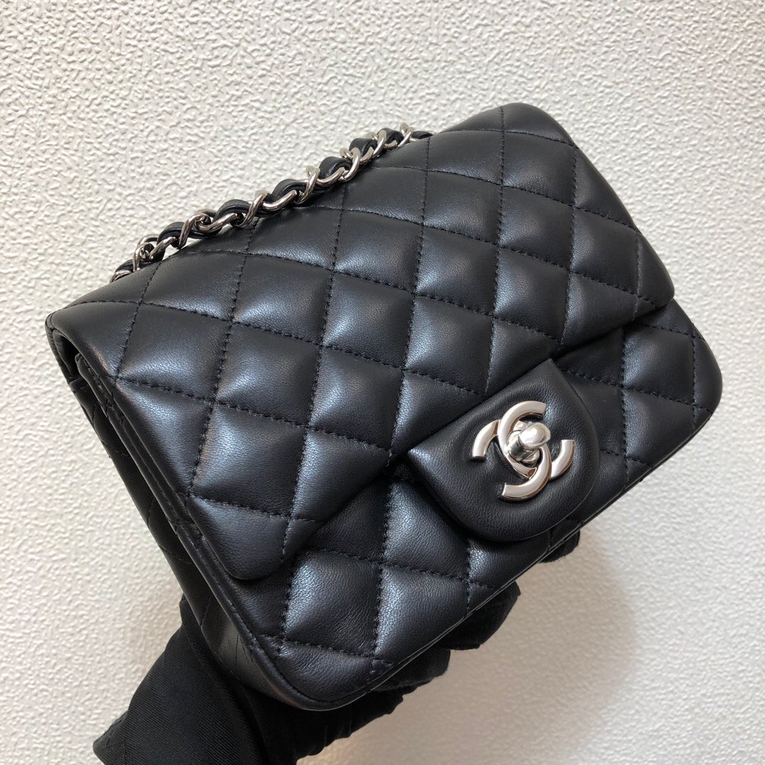 A35200 mini flap bag, chanel classic bag