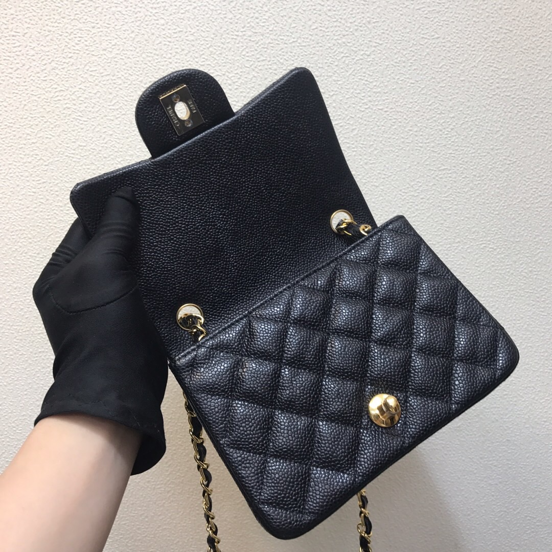A35200 mini flap bag, chanel classic bag