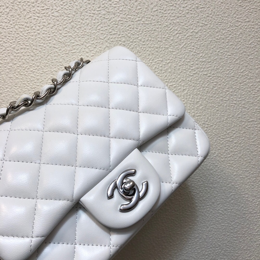 A35200 mini flap bag, chanel classic bag