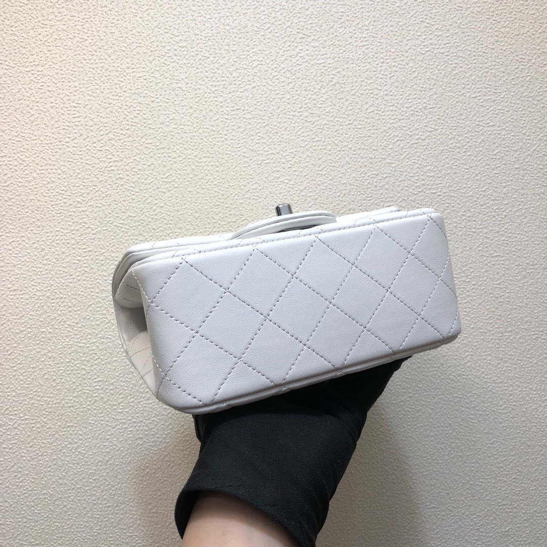 A35200 mini flap bag, chanel classic bag