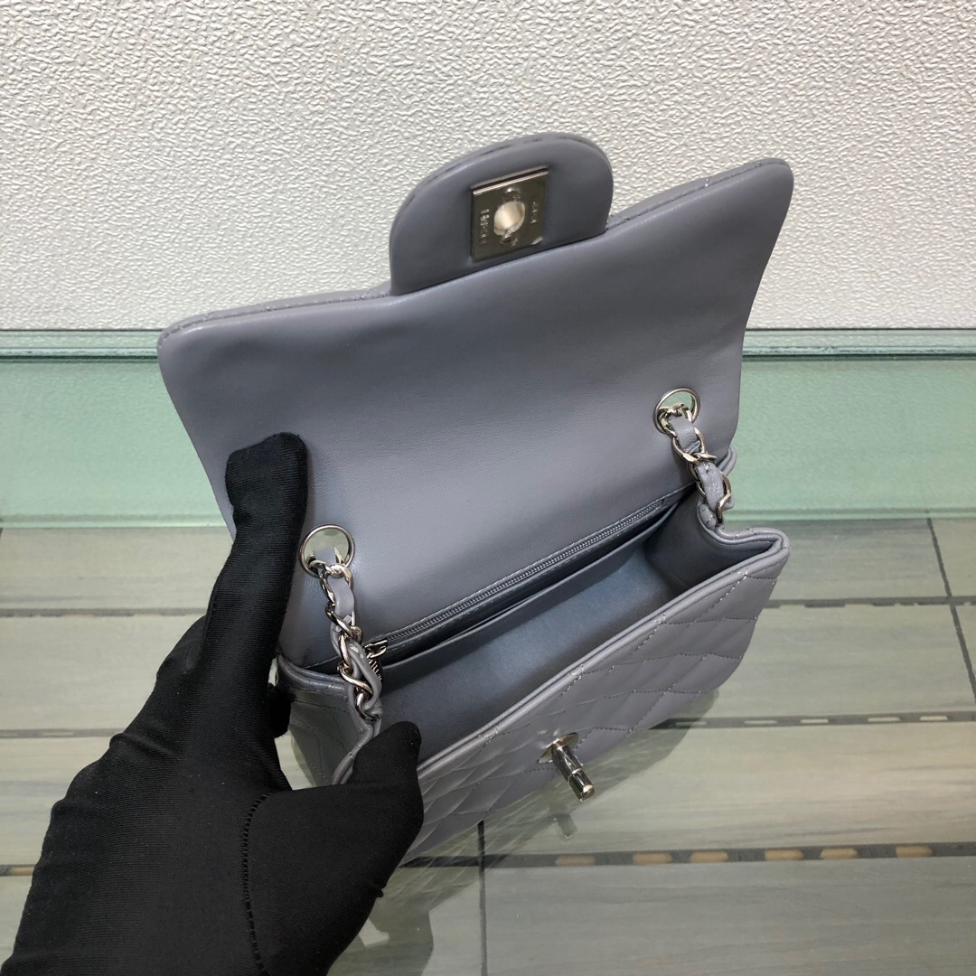 A35200 mini flap bag, chanel classic bag