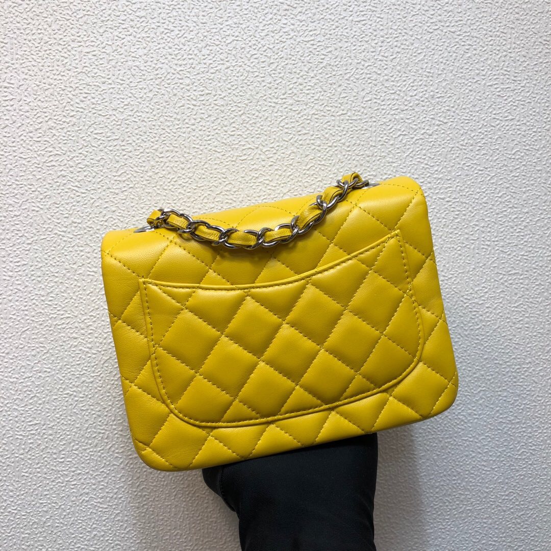 A35200 mini flap bag, chanel classic bag